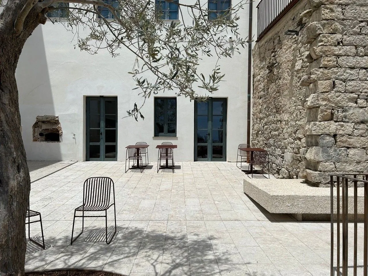 Il cortile della Stazione dell'Arte